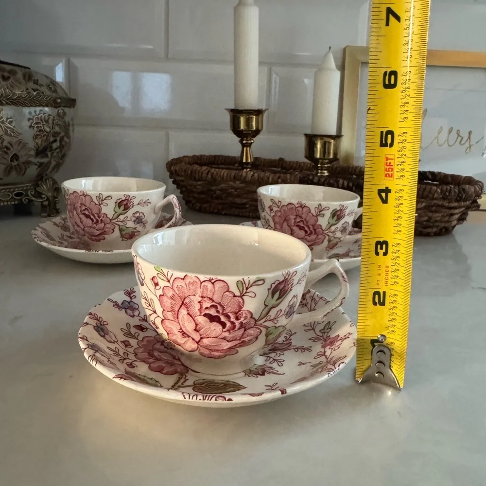 Vintage Johnson Bros. Rose Chintz Tea Cup & Saucer Made In England Set of 3 - Picture 9 of 9